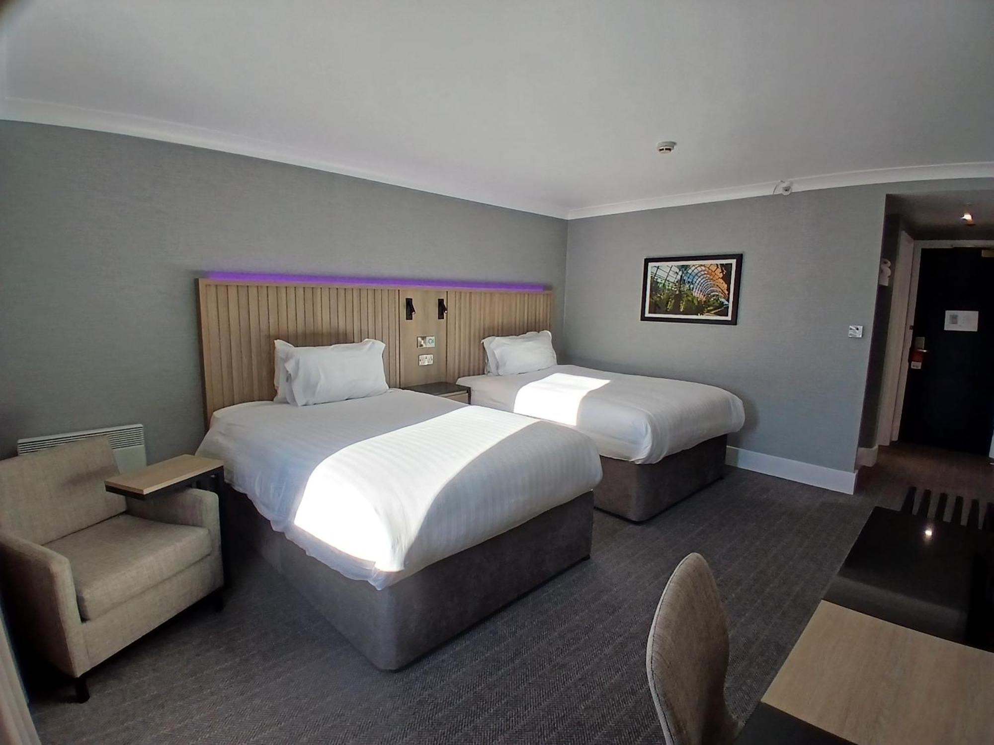 Best Western Plus The Quays Hotel 셰필드 외부 사진