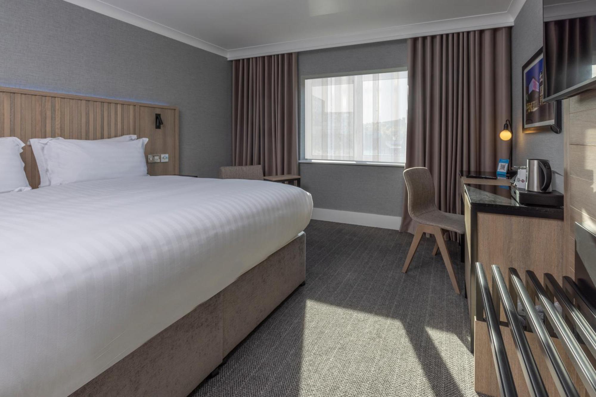 Best Western Plus The Quays Hotel 셰필드 외부 사진