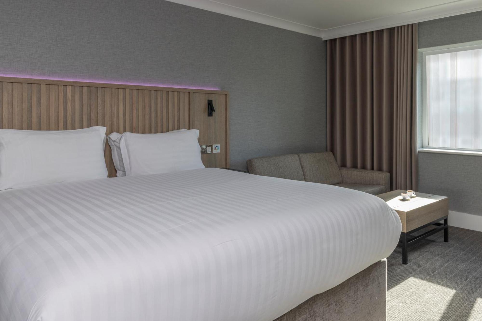 Best Western Plus The Quays Hotel 셰필드 외부 사진