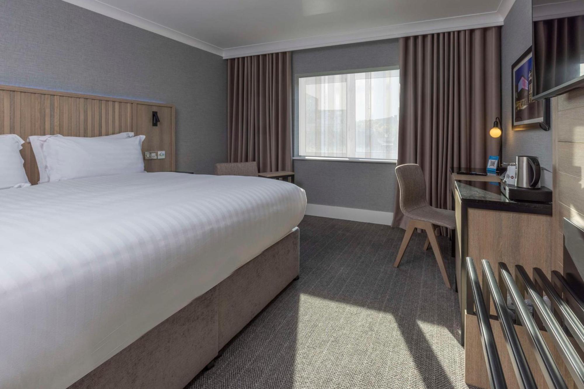 Best Western Plus The Quays Hotel 셰필드 외부 사진