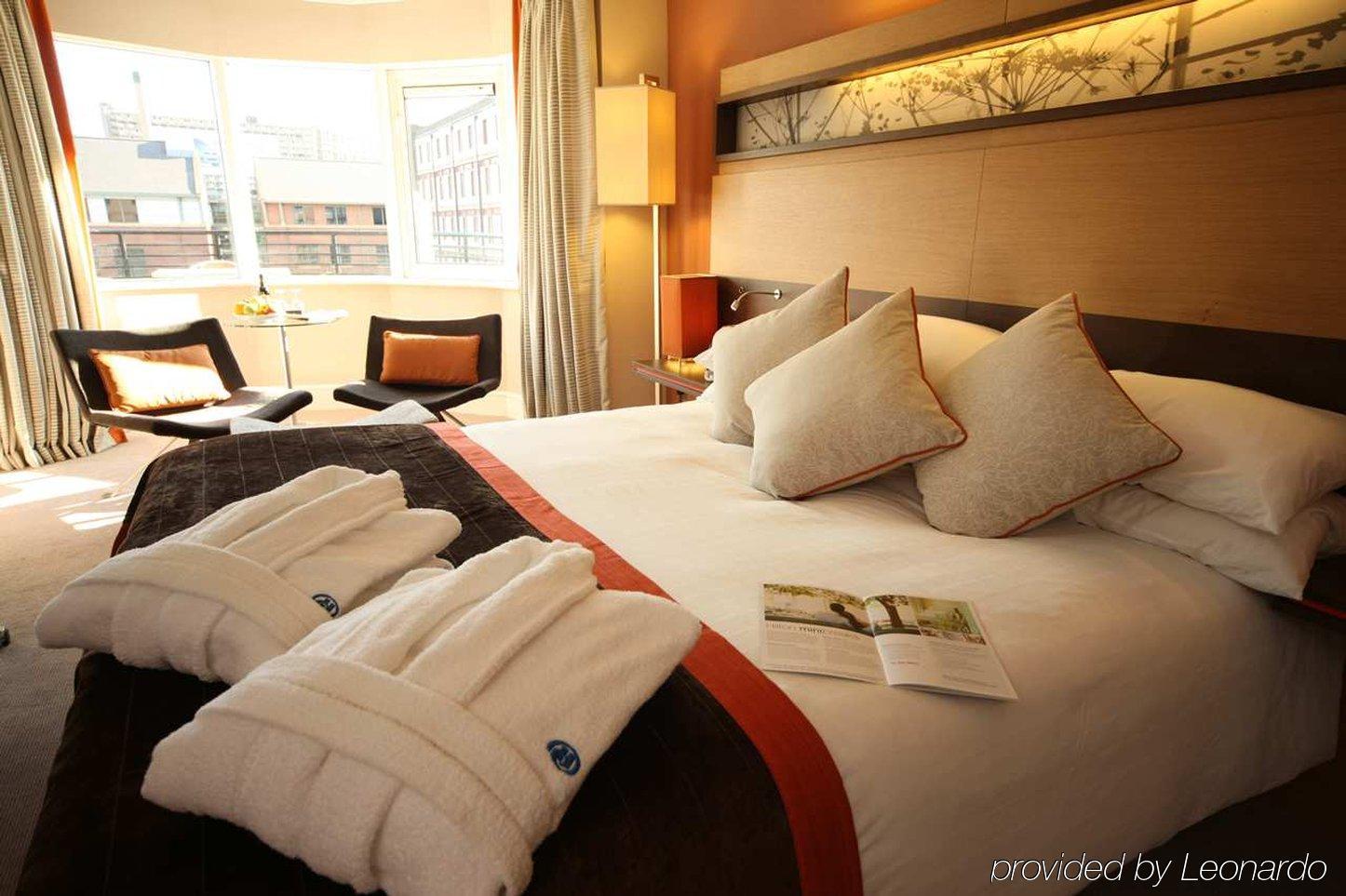 Best Western Plus The Quays Hotel 셰필드 객실 사진